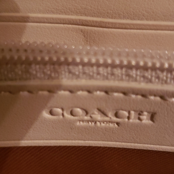 Coach Wallet - Picture 6 of 7